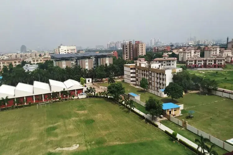 Lloyd Institute of Management and Technology, Greater Noida