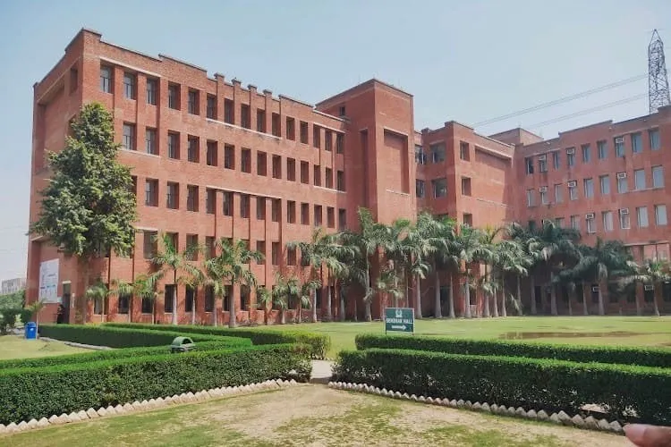 Lloyd Law College, Greater Noida