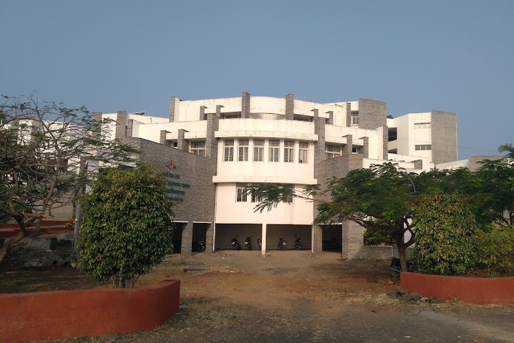 Loknete Mohanrao Kadam College of Agriculture, Sangli