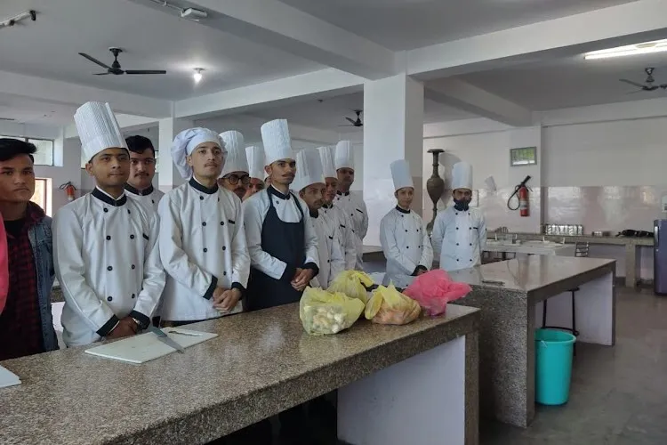 LR Group of Institutes, Solan