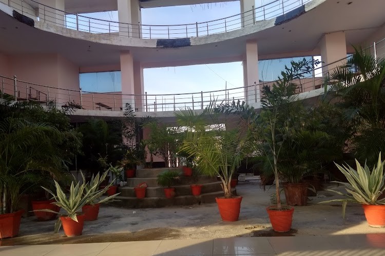 Lucknow Model Institute of Technology and Management, Lucknow
