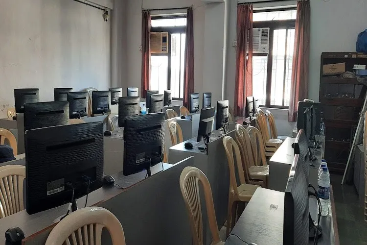 M.L. Dahanukar College of Commerce, Mumbai