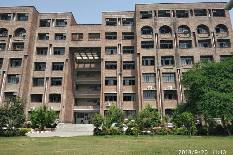 Maharaja Surajmal Institute of Technology, New Delhi