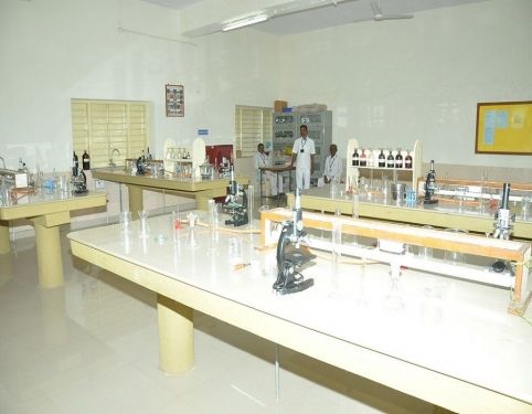 Maharashtra College of Pharmacy, Nilanga