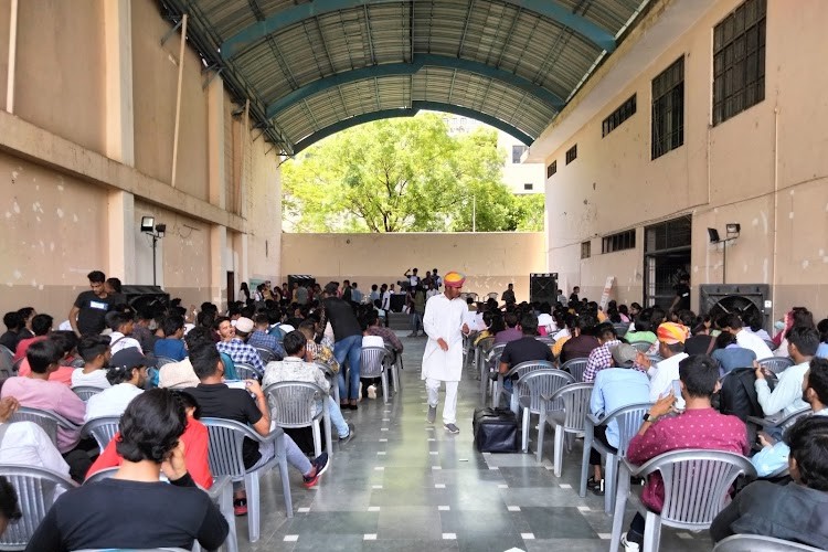 Maharishi Arvind Institute of Engineering & Technology, Jaipur