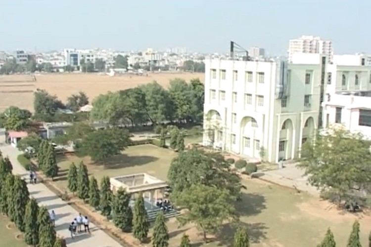 Maharishi Arvind School of Management Studies, Jaipur