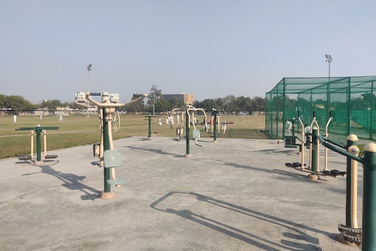 Maharishi University, Noida
