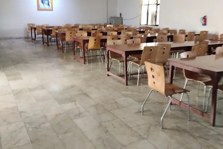 Maharishi University, Noida