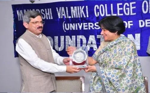 Maharshi Valmiki College of Education, New Delhi