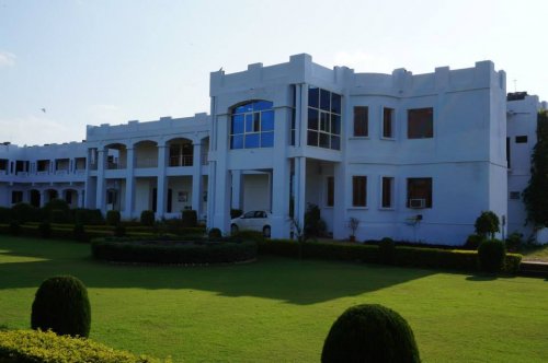 Mahatma Gandhi College of Law, Gwalior