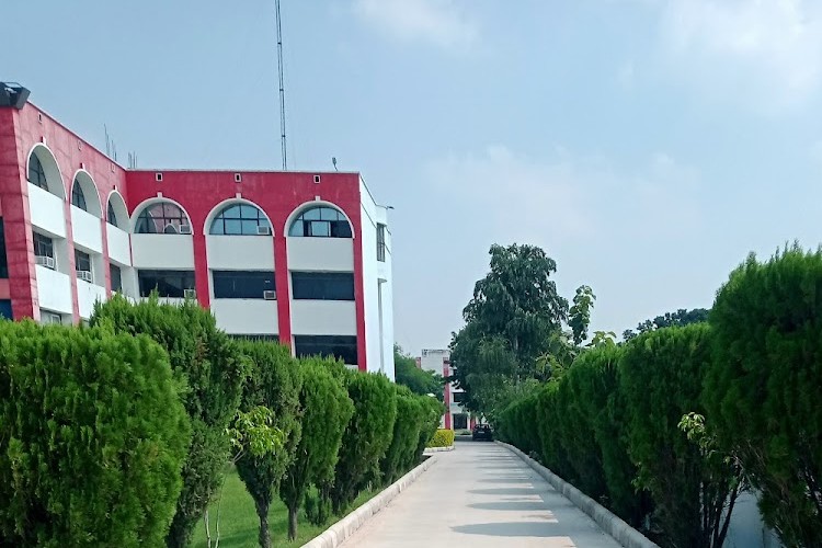 Mahatma Gandhi Institute of Pharmacy, Lucknow