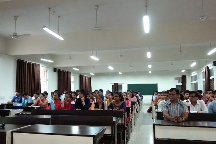 Mahatma Gandhi Memorial Medical College, Indore