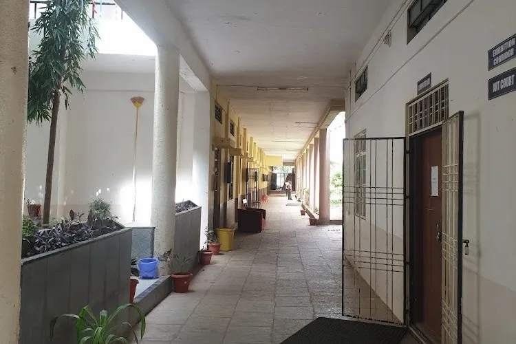 Malik Sandal Institute of Arts and Architecture, Bijapur