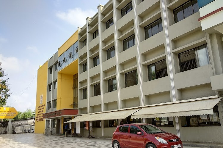 Malini Kishor Sanghvi College of Commerce & Economics, Mumbai