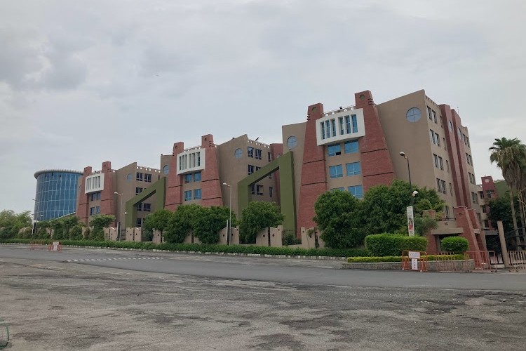 Manav Rachna Dental College, Faridabad