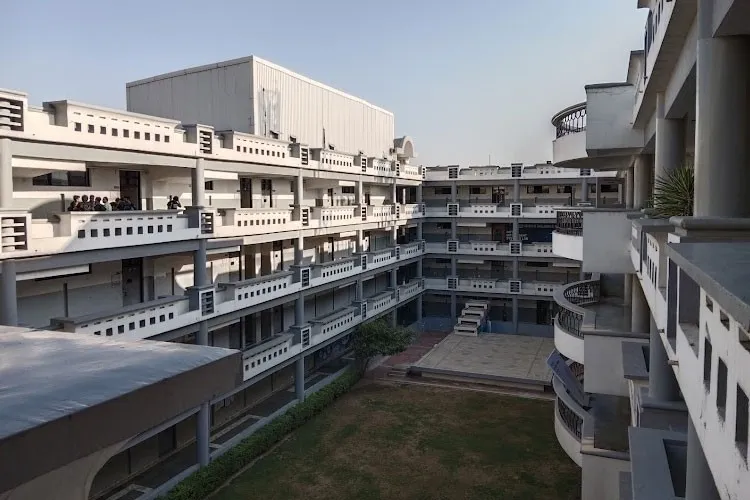 Manav Rachna International Institute of Research and Studies, Faculty of Management Studies, Faridabad