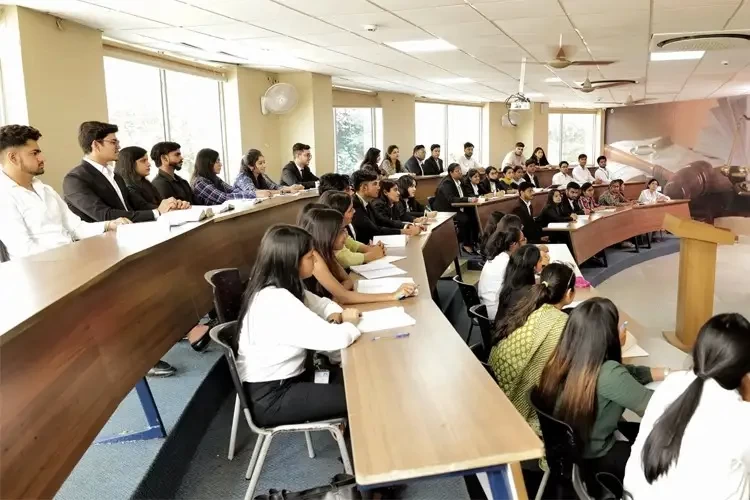 Manav Rachna University, Faculty of Law, Faridabad