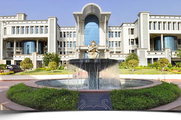 Manav Rachna University, Faculty of Management and Commerce, Faridabad