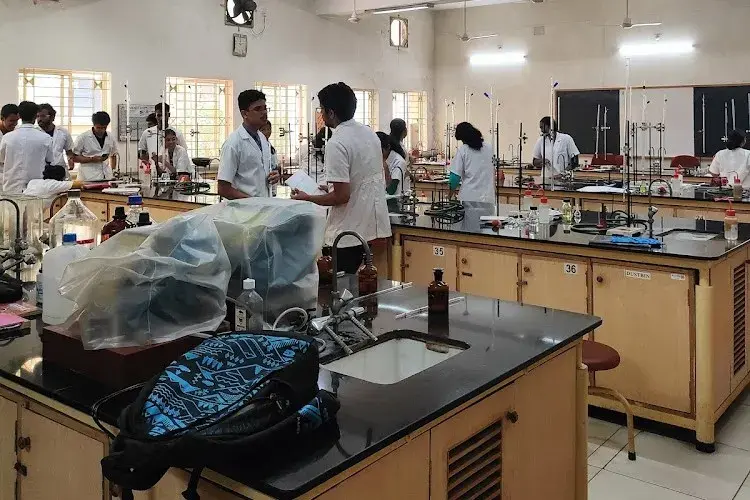 Manipal College of Pharmaceutical Sciences, Manipal