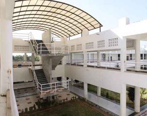 Manish Institute of Computer Studies, Mehsana