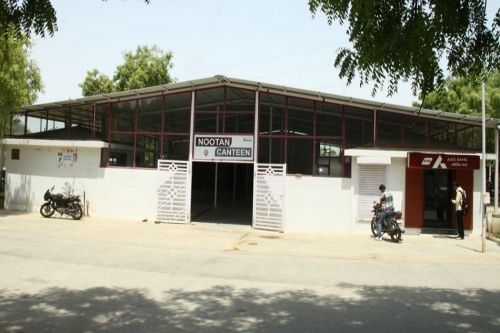 Manish Institute of Management, Mehsana