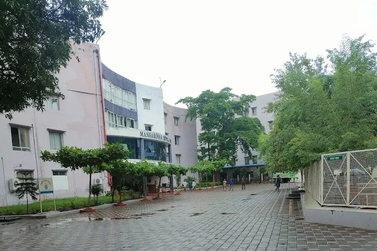 Mansarovar Dental College, Bhopal