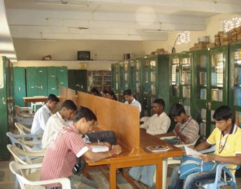 Maratha Mandal's Arts and Commerce College, Belgaum