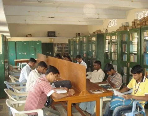 Maratha Mandal's Arts and Commerce College, Belgaum