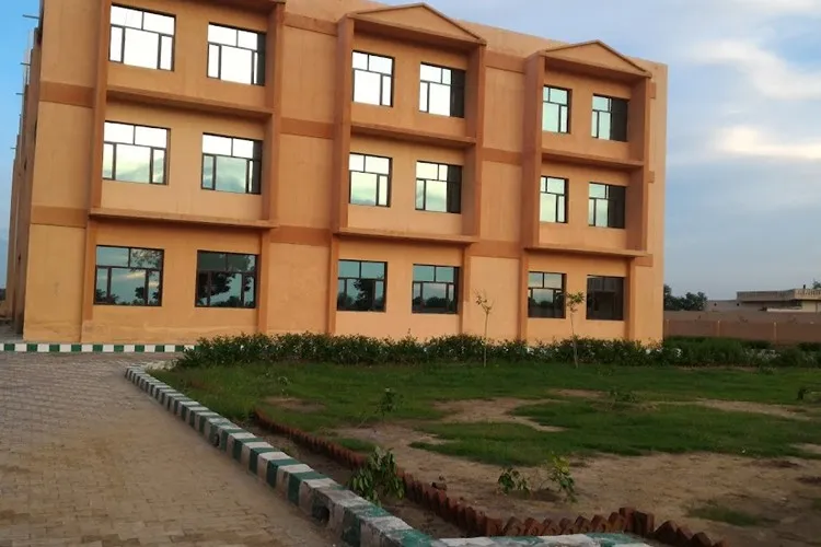 Mata Raj Kaur College, Rewari