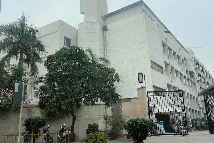 Mata Sundri College for Women, New Delhi