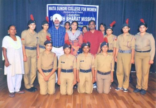 Mata Sundri College for Women, New Delhi