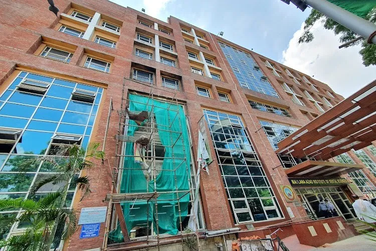 Maulana Azad Institute of Dental Sciences, New Delhi