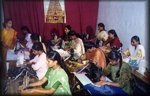 Mayura School of Fashion Technology, Tiruchirappalli