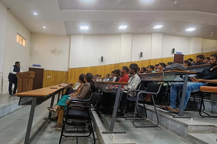 Medi-Caps Institute of Science & Technology, Indore