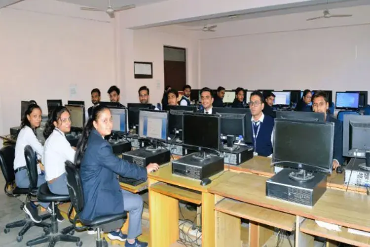 MET Faculty of Pharmacy, Moradabad