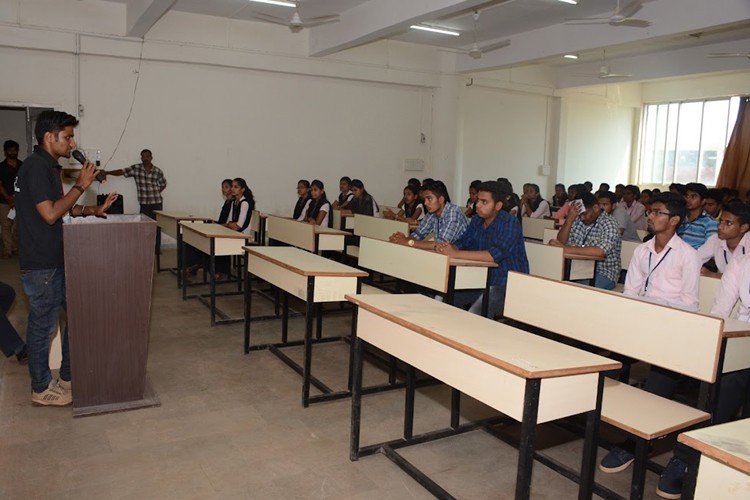 Metropolitan Institute of Technology & Management, Sindhudurg