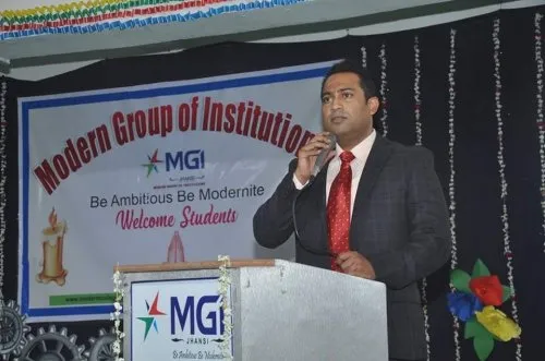 Modern College of Engineering, Jhansi