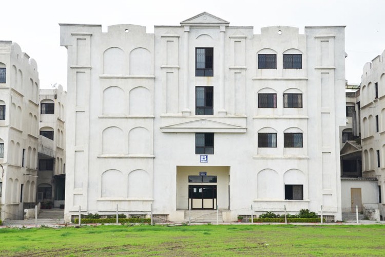 Modern Dental College and Research Centre, Indore