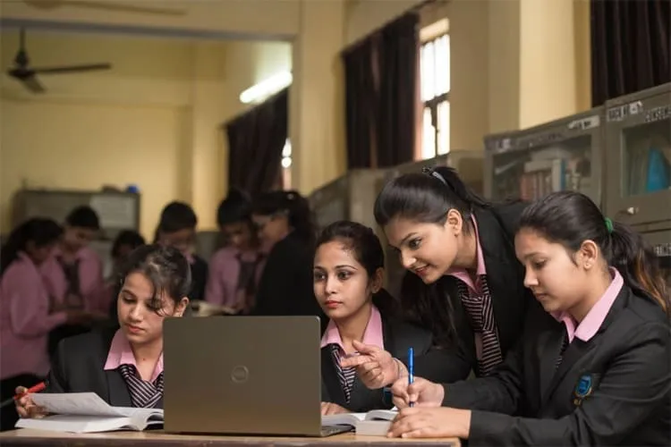 Modern Girls College of Professional Studies, Lucknow