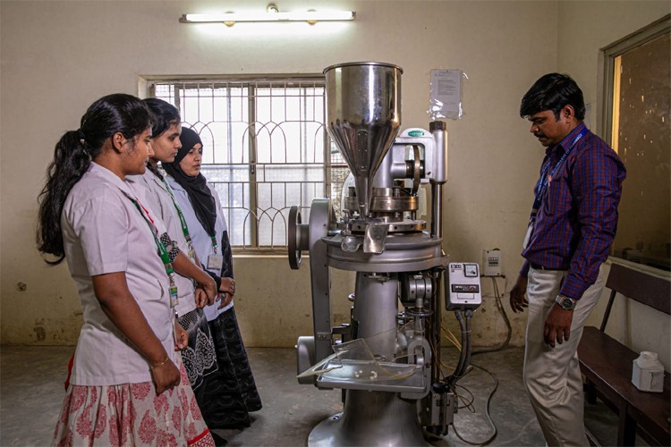 Mohamed Sathak A.J. College of Pharmacy, Chennai