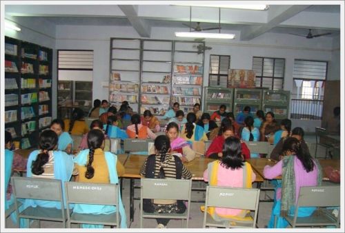 Mohini BManwani Girls Degree College, Kanpur