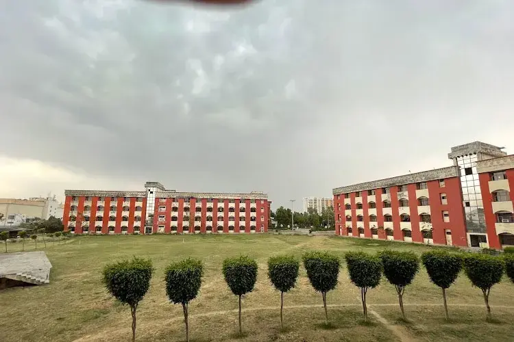 Moradabad Institute of Technology, Moradabad