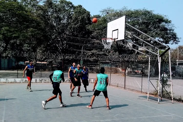 MU College of Commerce, Pune