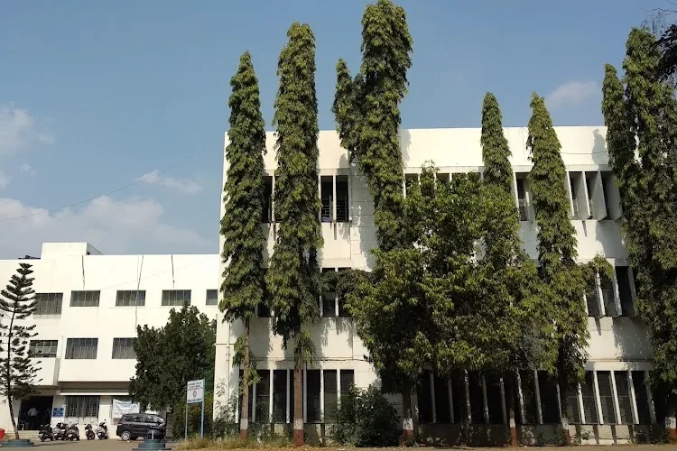 MU College of Commerce, Pune