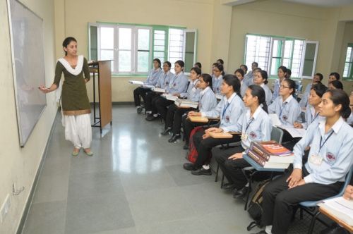 Murarilal Memorial School and College of Nursing, Solan