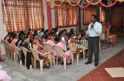 Nandha College of Pharmacy, Erode