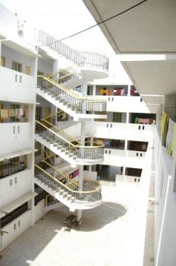 Nandha College of Pharmacy, Erode