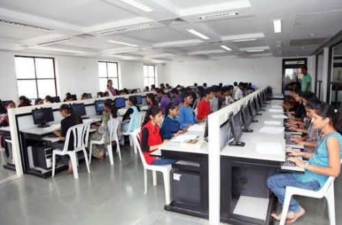 Naran Lala College of Professional and Applied Science, Navsari