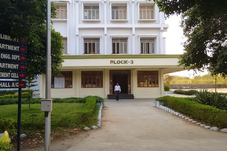 Narasaraopeta Institute of Technology, Guntur