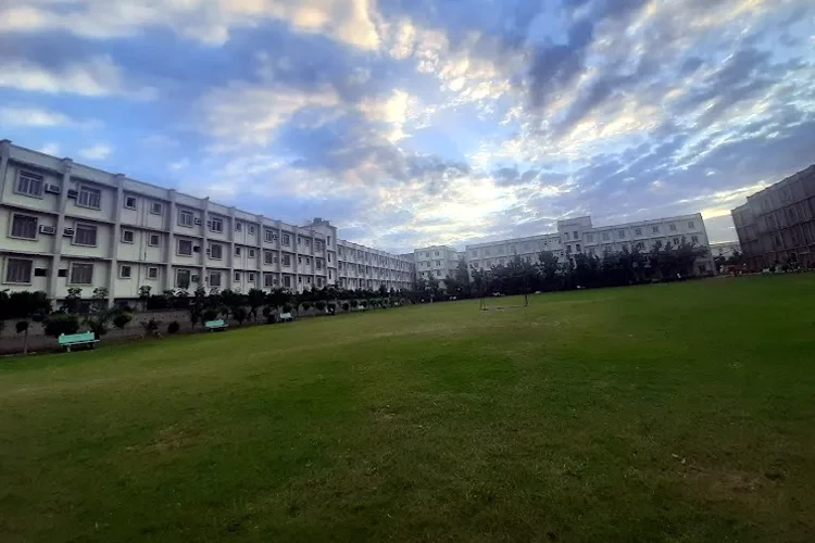 Narayan Medical College & Hospital, Sasaram